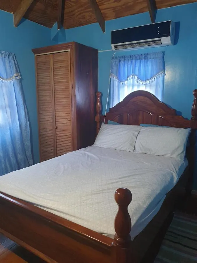 Seawind Cottage Authentic St.Lucian Accommodation Near Plantation Beach Gros Islet